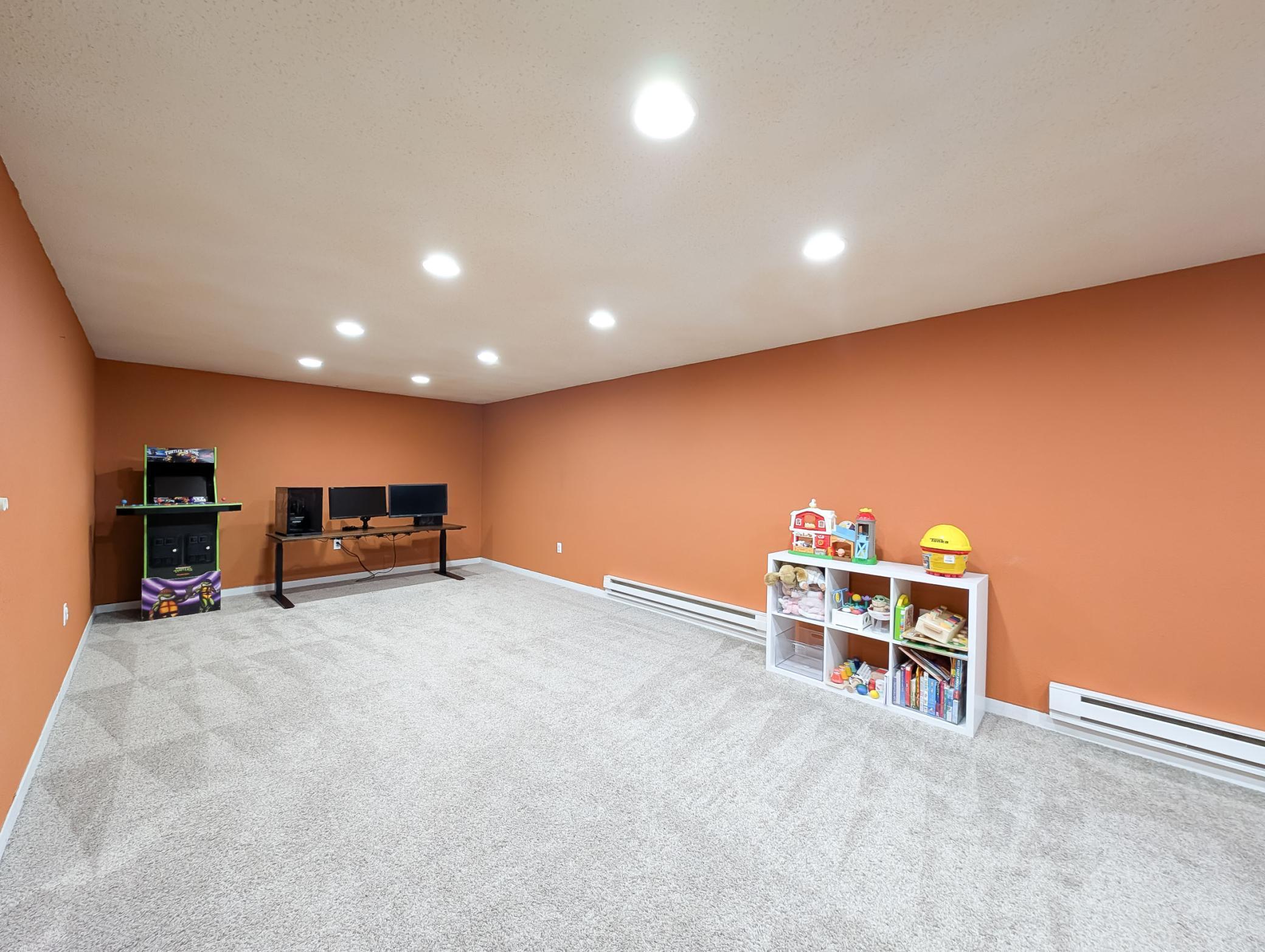 L2P036-205 4th St E-Horace-155538741.jpg