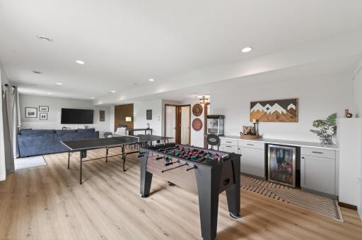 1169 Rosemary Lane, Chaska, MN 55318