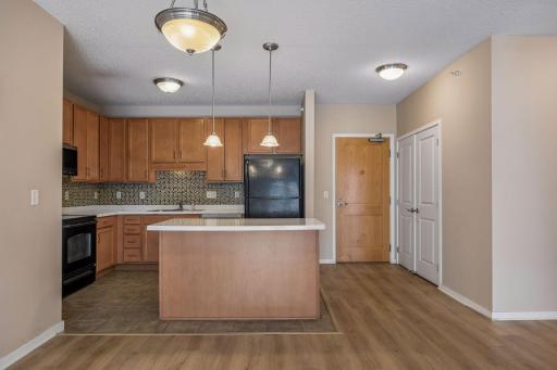 619 Southeast 8th Street - Spacecrafting - 0008.jpg