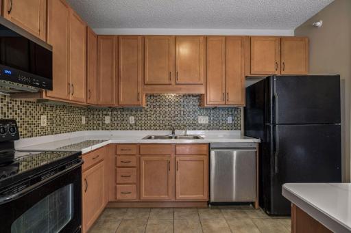 619 Southeast 8th Street - Spacecrafting - 0010.jpg