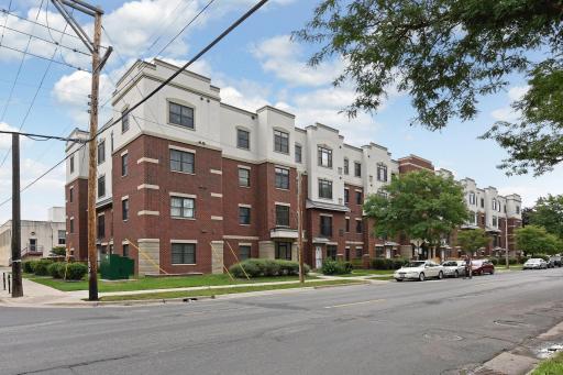 619 Southeast 8th Street - Spacecrafting - 0035.jpg