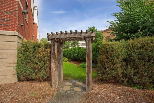 619 Southeast 8th Street - Spacecrafting - 0038.jpg