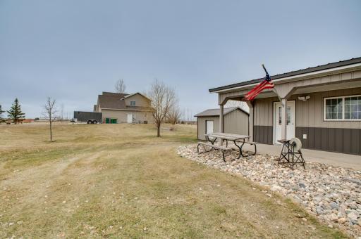 10801 72nd Street S, Horace, ND 58047