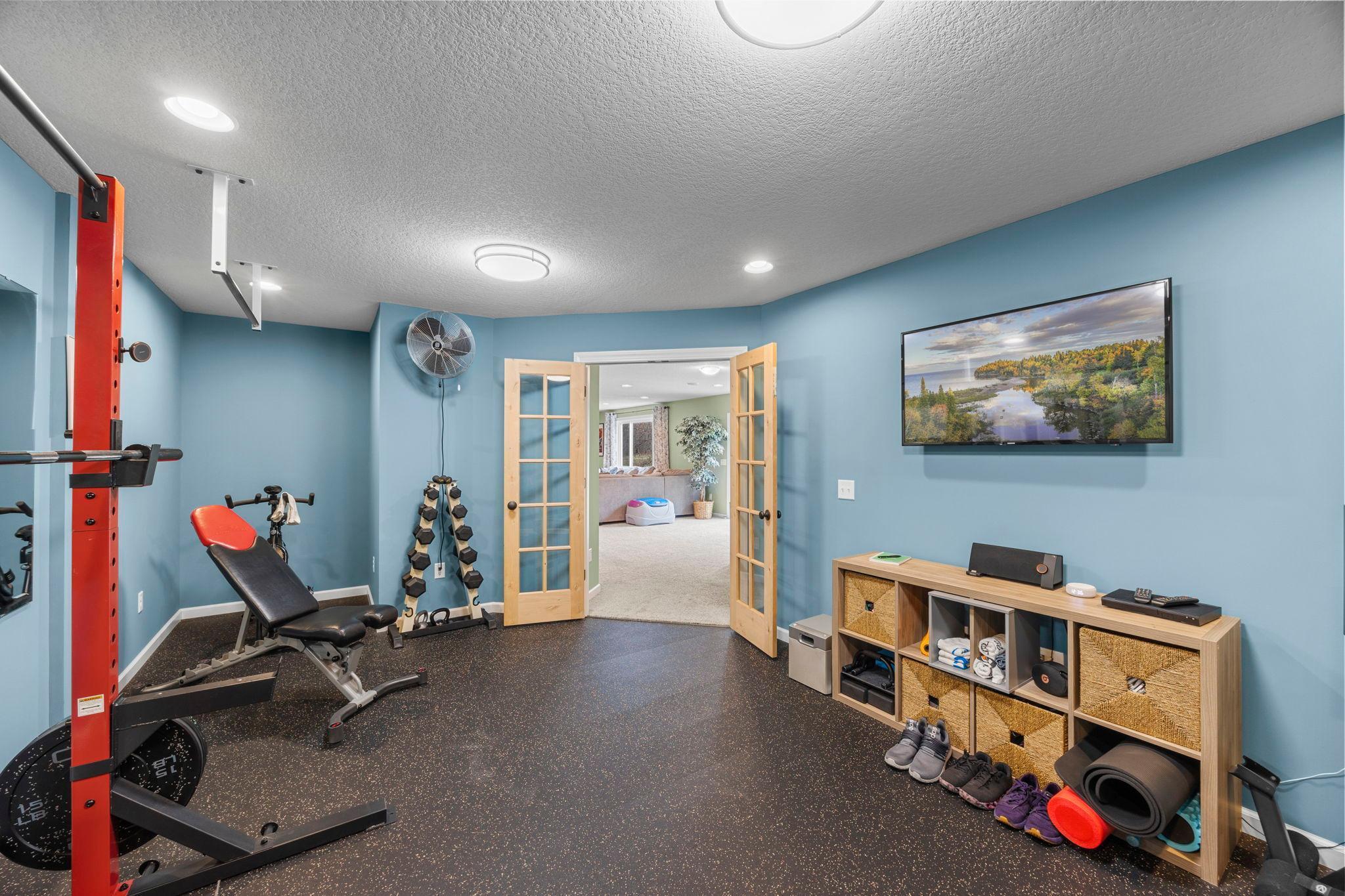 Spacious flex room currently used as home gym