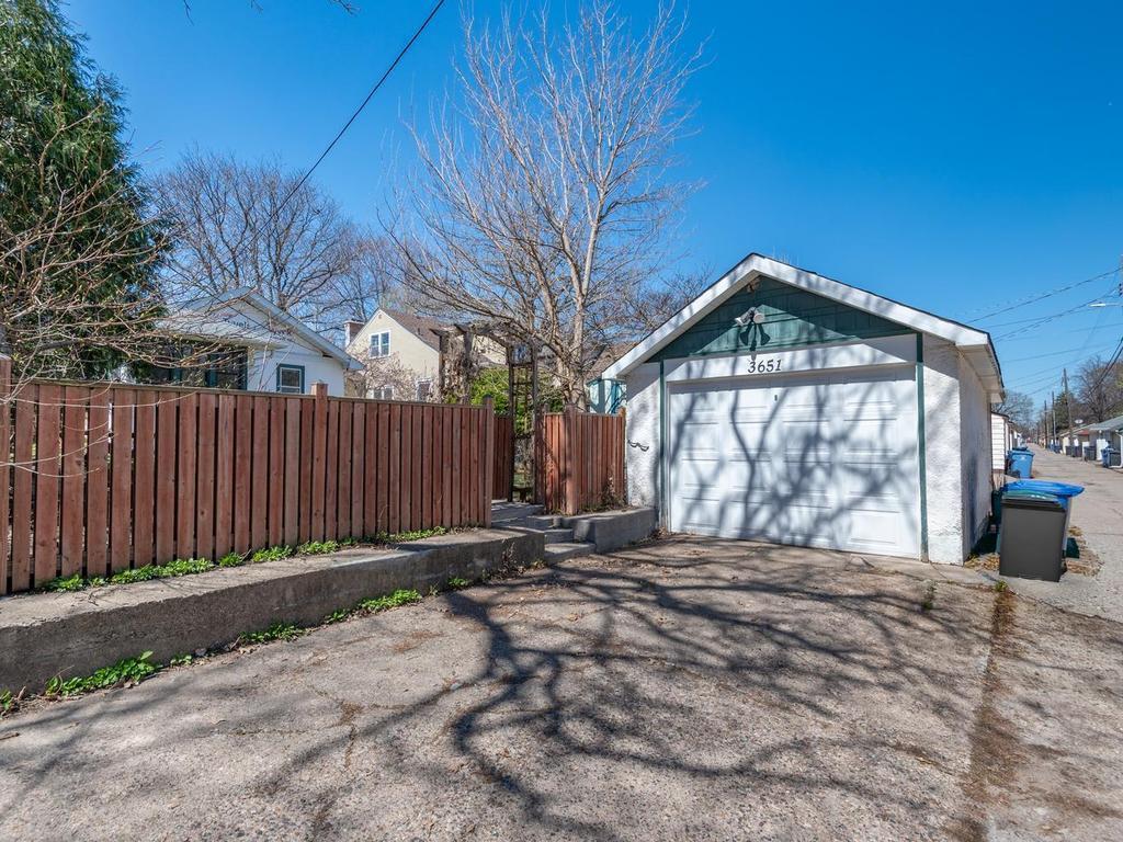 One-stall Garage allows for off-street parking - especially nice in the winter!