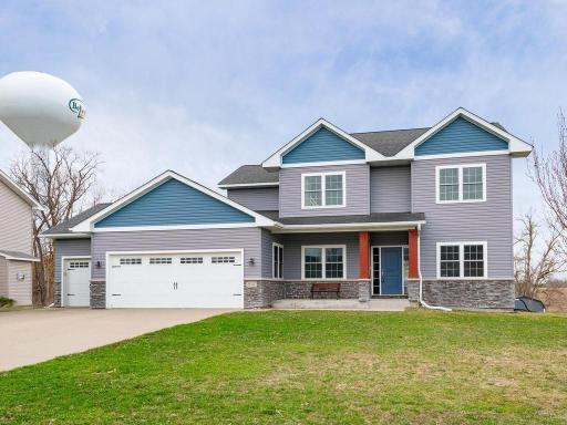 956 Farmers Ridge Trail, Belle Plaine, MN 56011