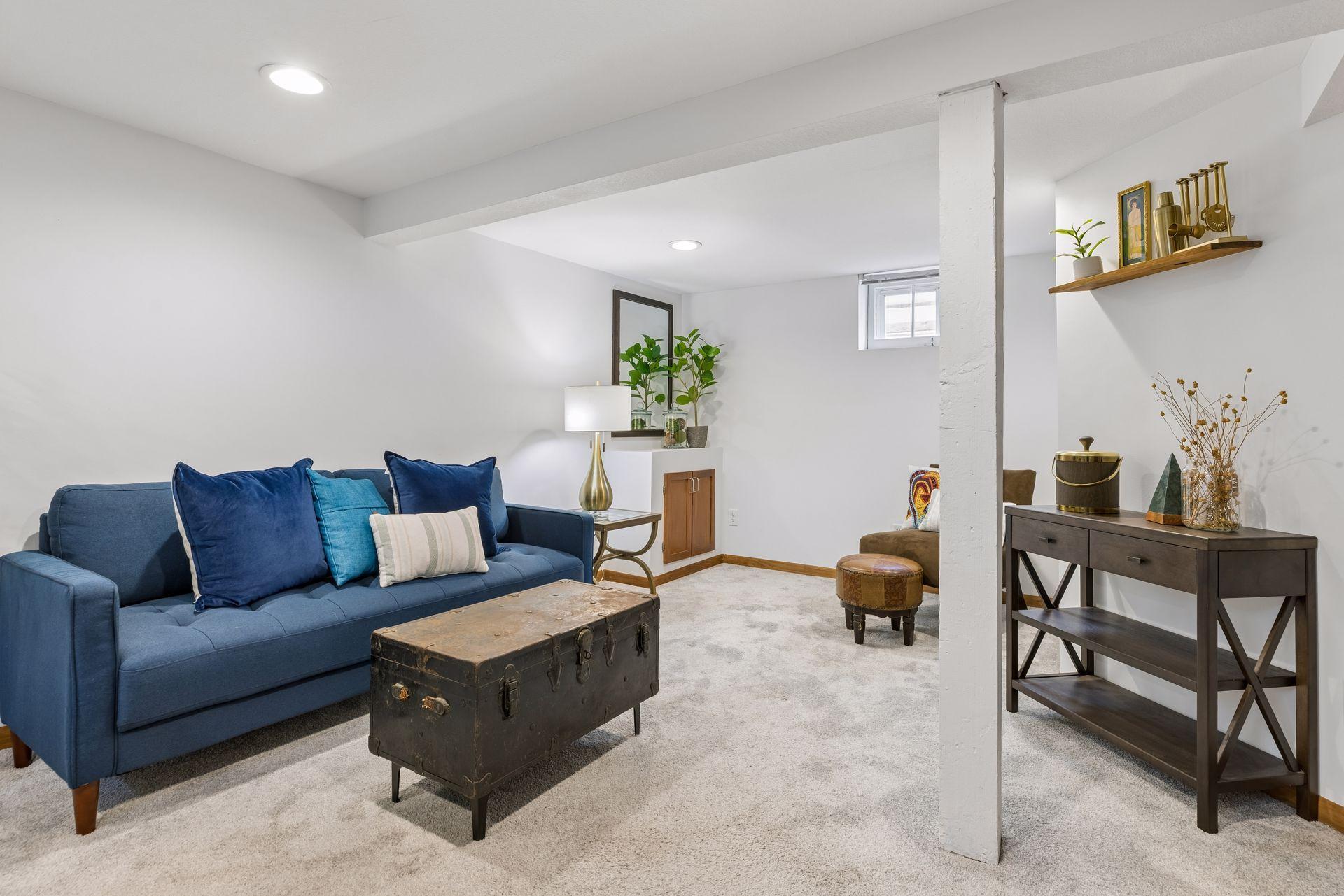 2833 34th Avenue South - Spacecrafting - 0017.jpg