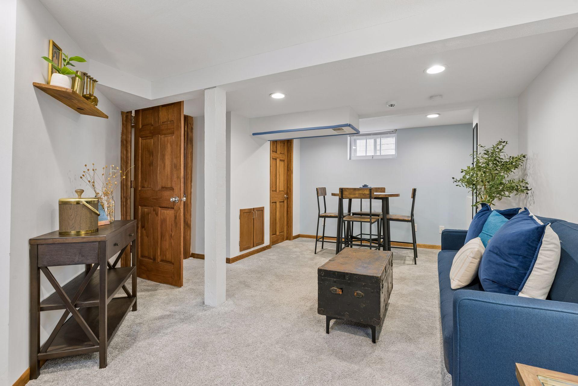 2833 34th Avenue South - Spacecrafting - 0018.jpg