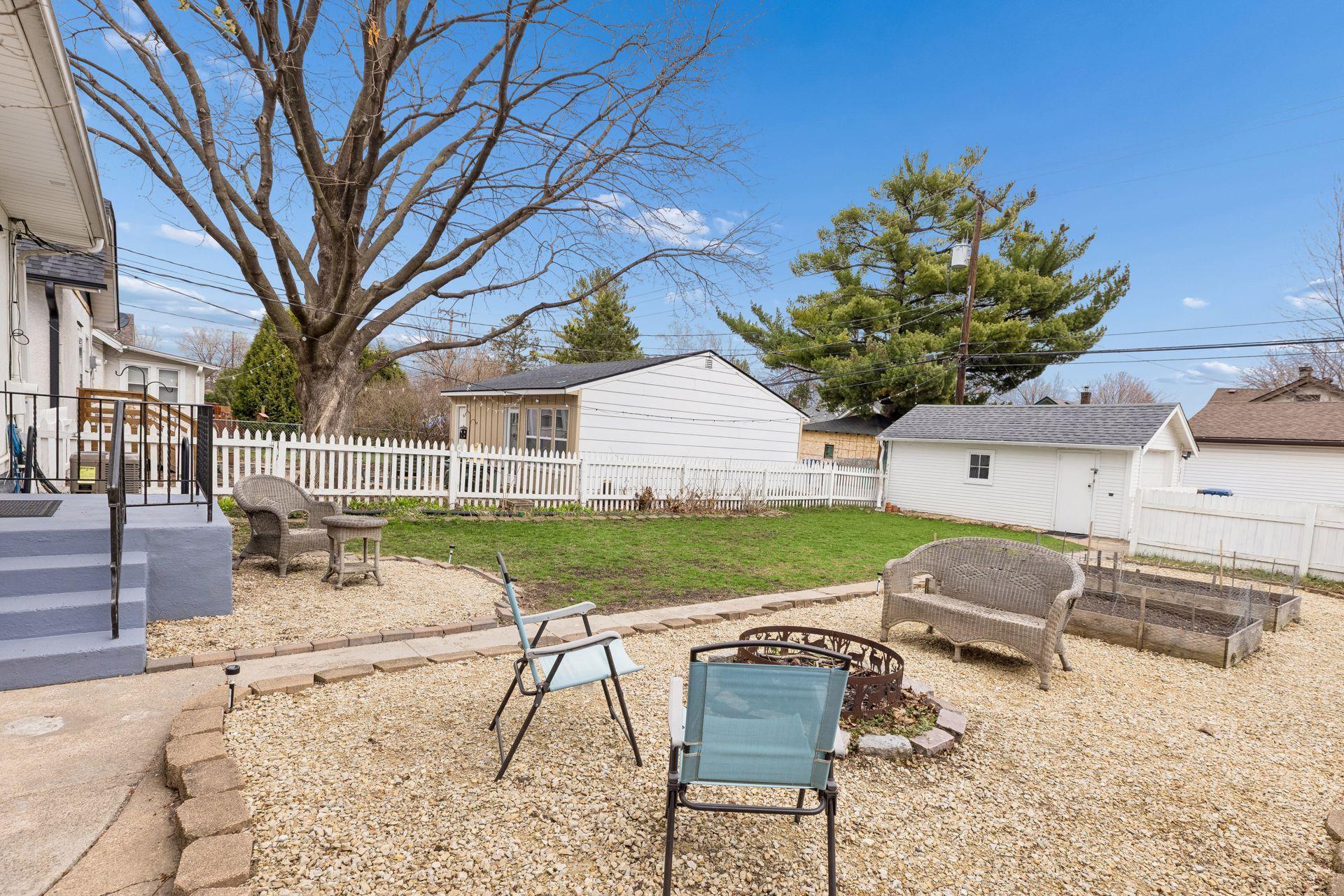 2833 34th Avenue South - Spacecrafting - 0026.jpg