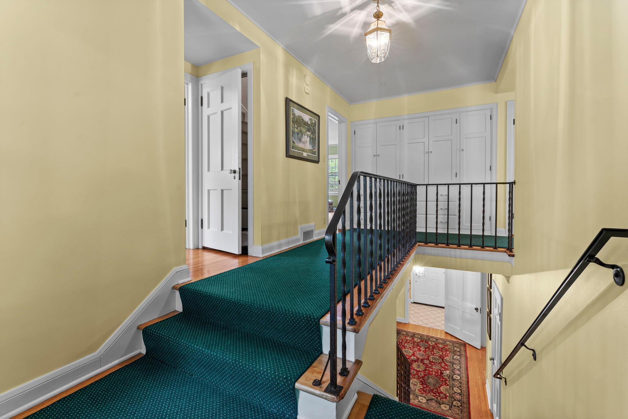 Top landing towards bedrooms