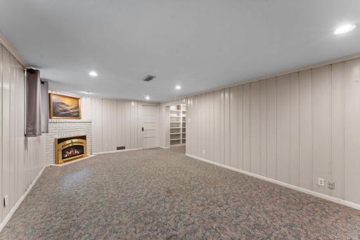 3725 Glenhurst Avenue, Minneapolis, MN 55416