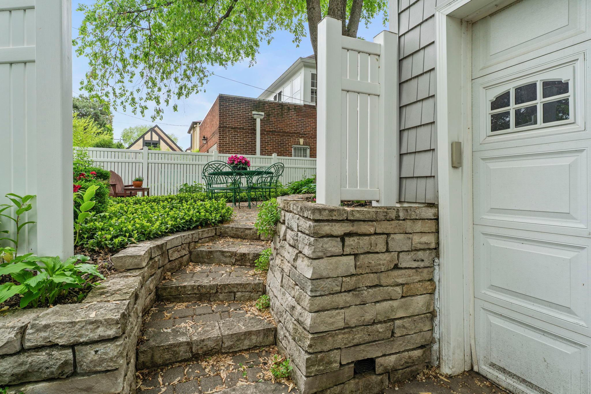 Steps leading to back patio