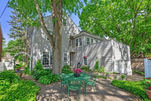 3725 Glenhurst Avenue, Minneapolis, MN 55416