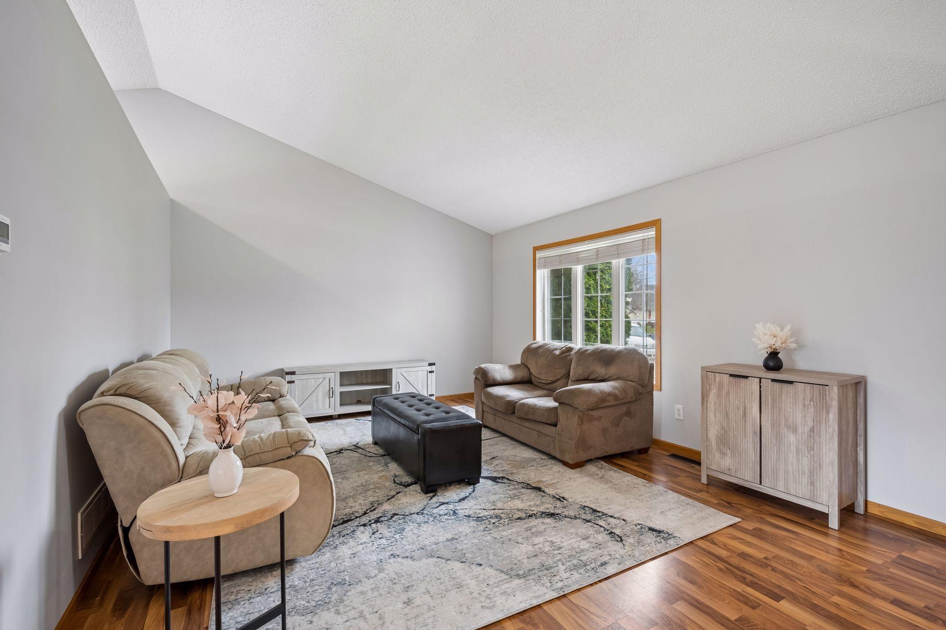 5349 Radford Avenue Northeast - Spacecrafting - 0008.jpg