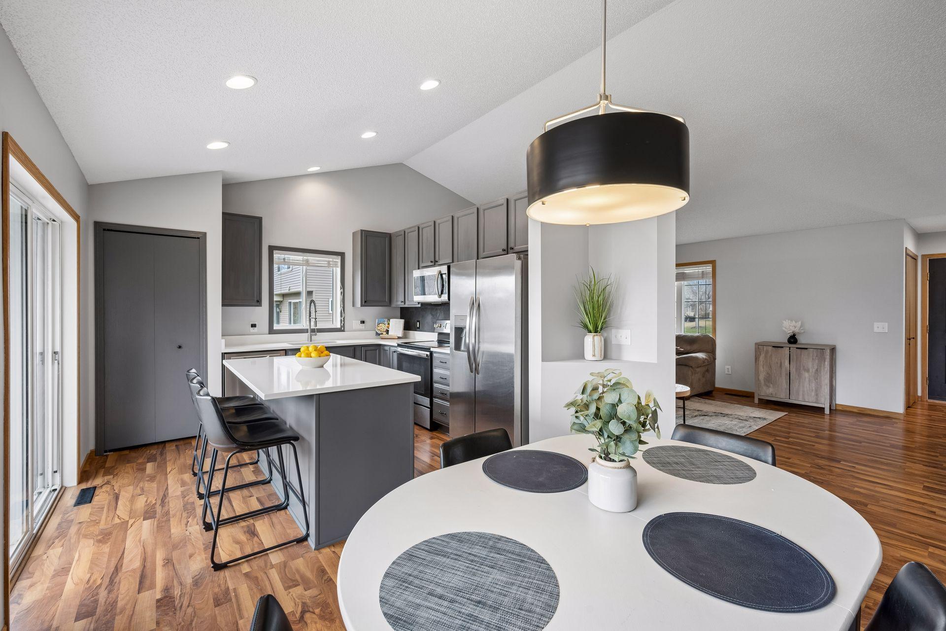 5349 Radford Avenue Northeast - Spacecrafting - 0014.jpg