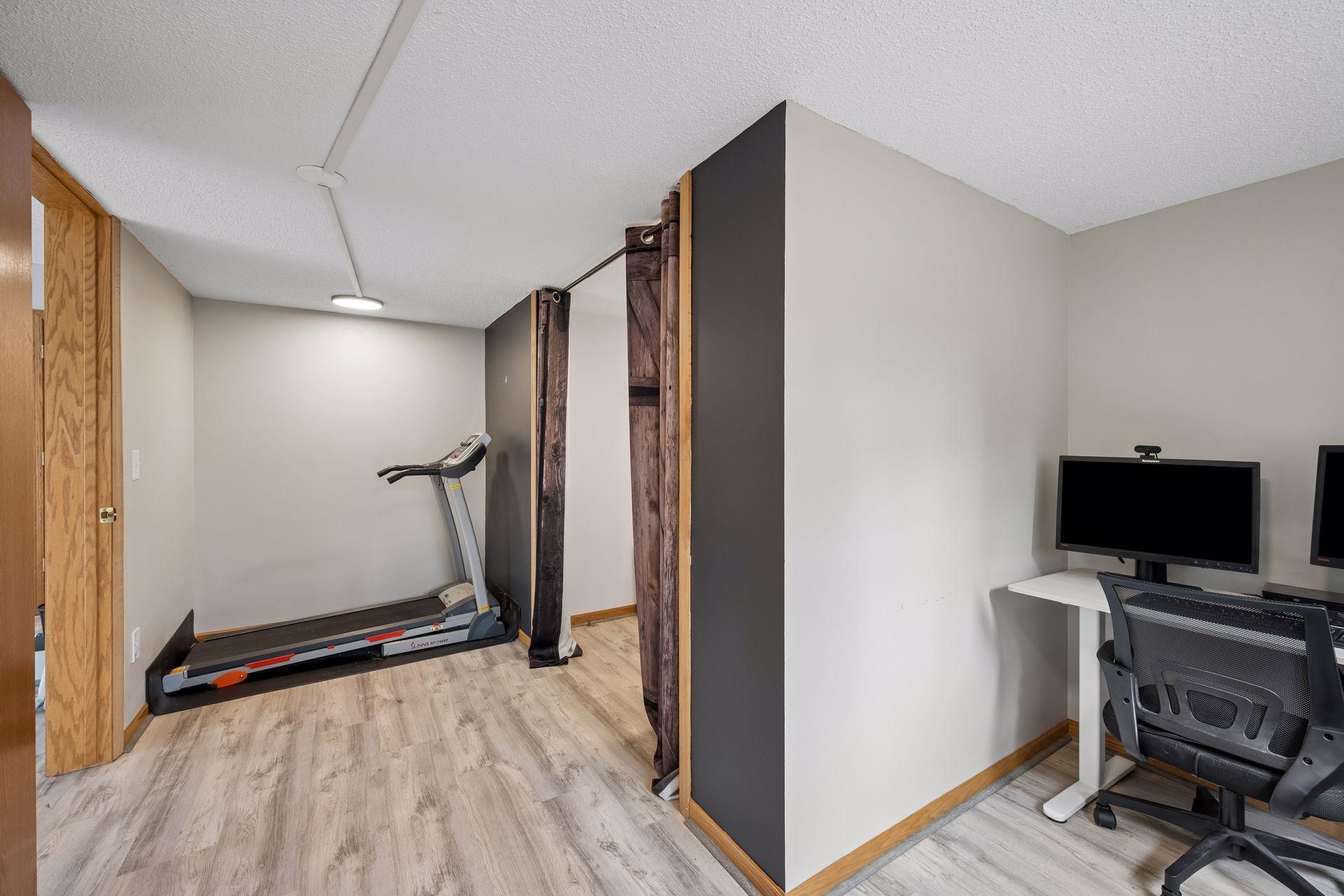 5349 Radford Avenue Northeast - Spacecrafting - 0033.jpg