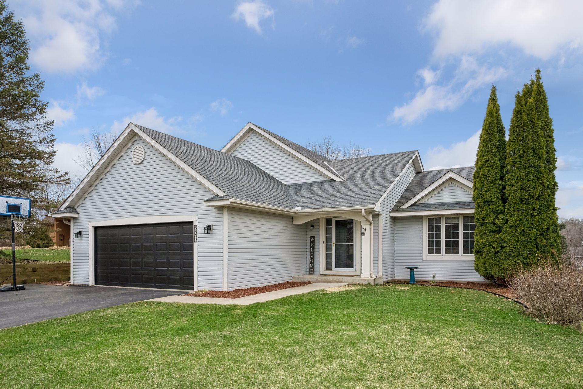 5349 Radford Avenue Northeast - Spacecrafting - 0003.jpg