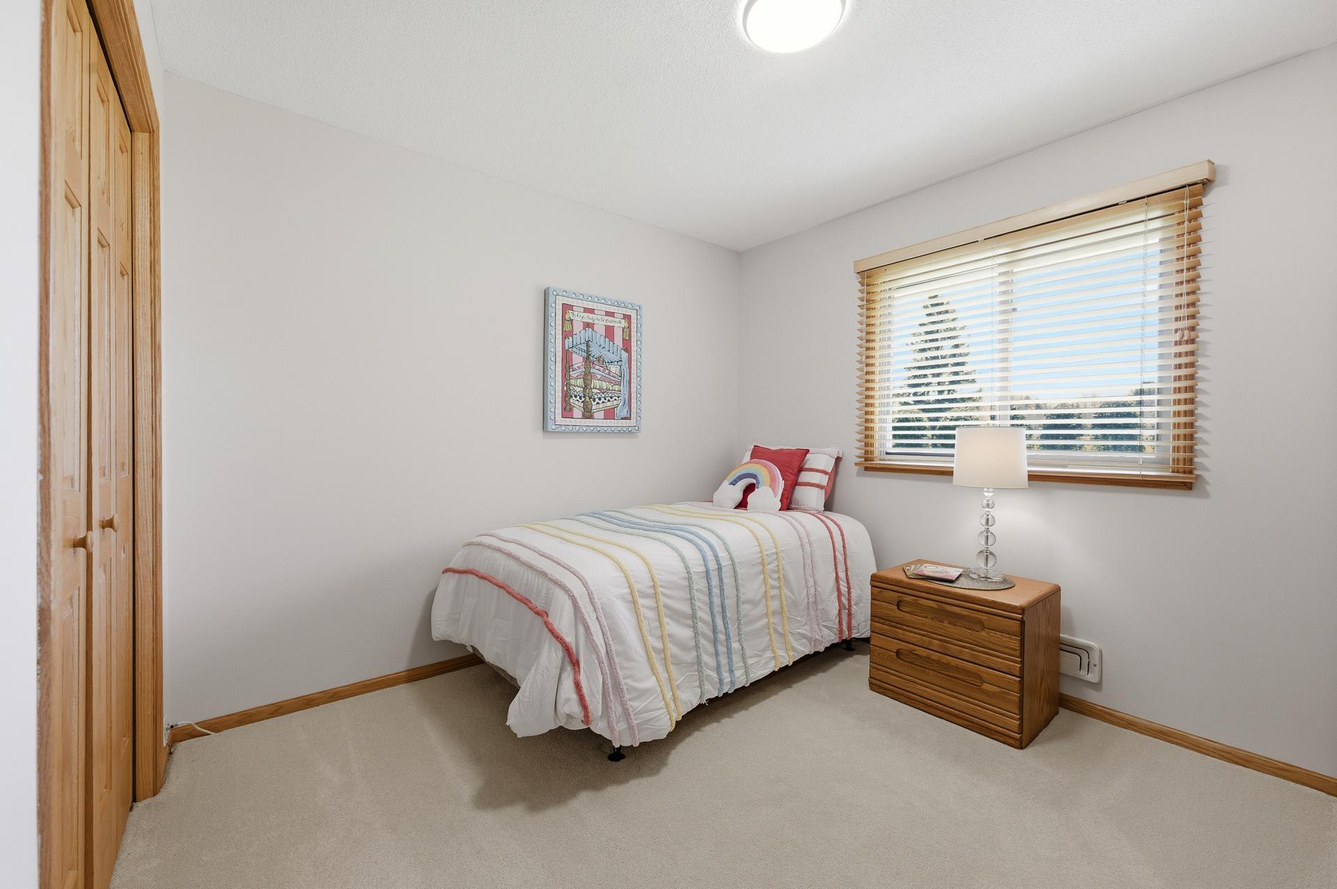 Main level 3rd bedroom. 10.5x9.5.