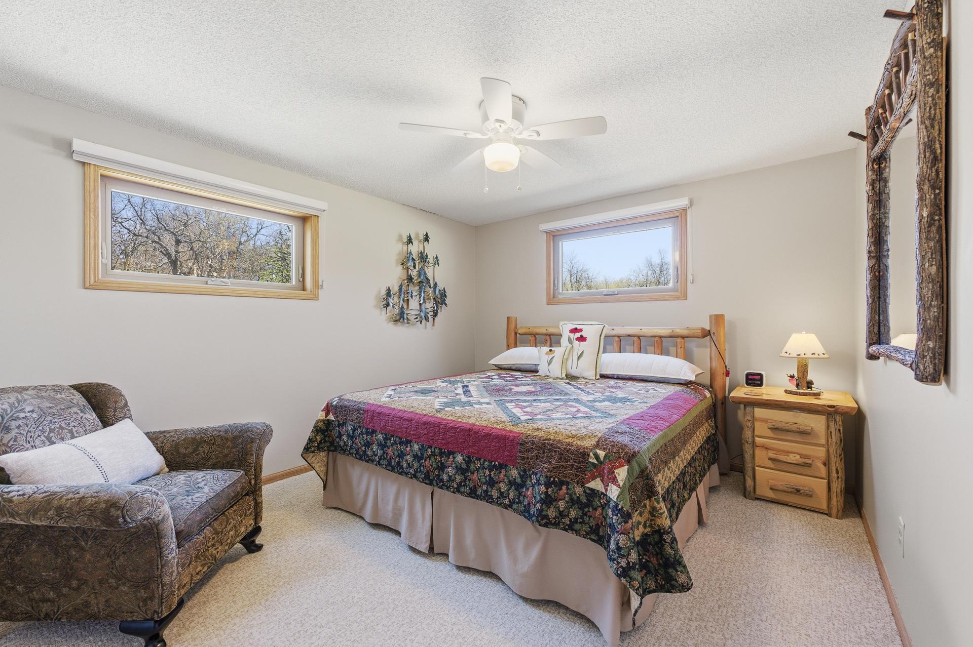 Lower level 13.5x10.5 bedroom.