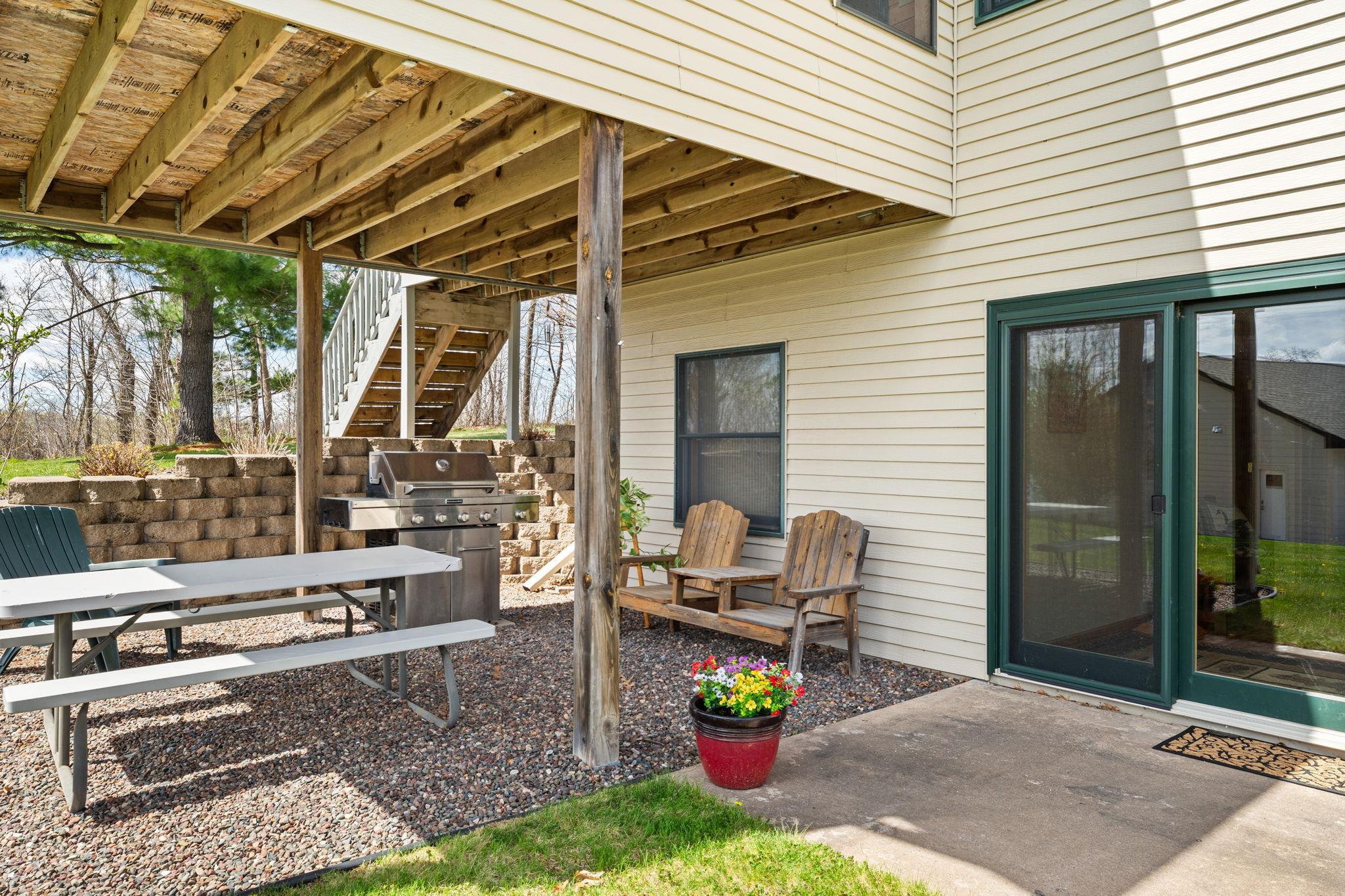 81-web-or-mls-1695-AA White Ash Way-358.JPG