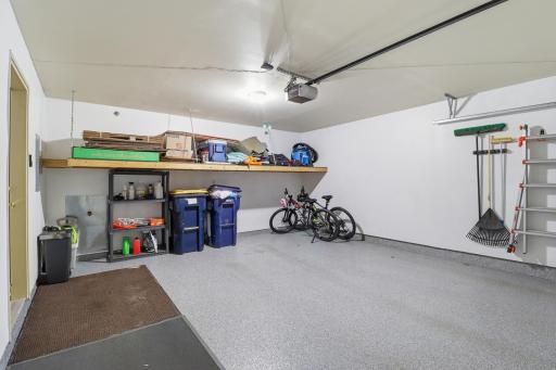 8852 Brunell Way, Inver Grove Heights, MN 55076