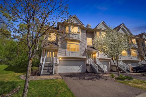 8852 Brunell Way, Inver Grove Heights, MN 55076