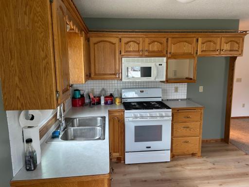 909 7th Avenue N, Princeton, MN 55371