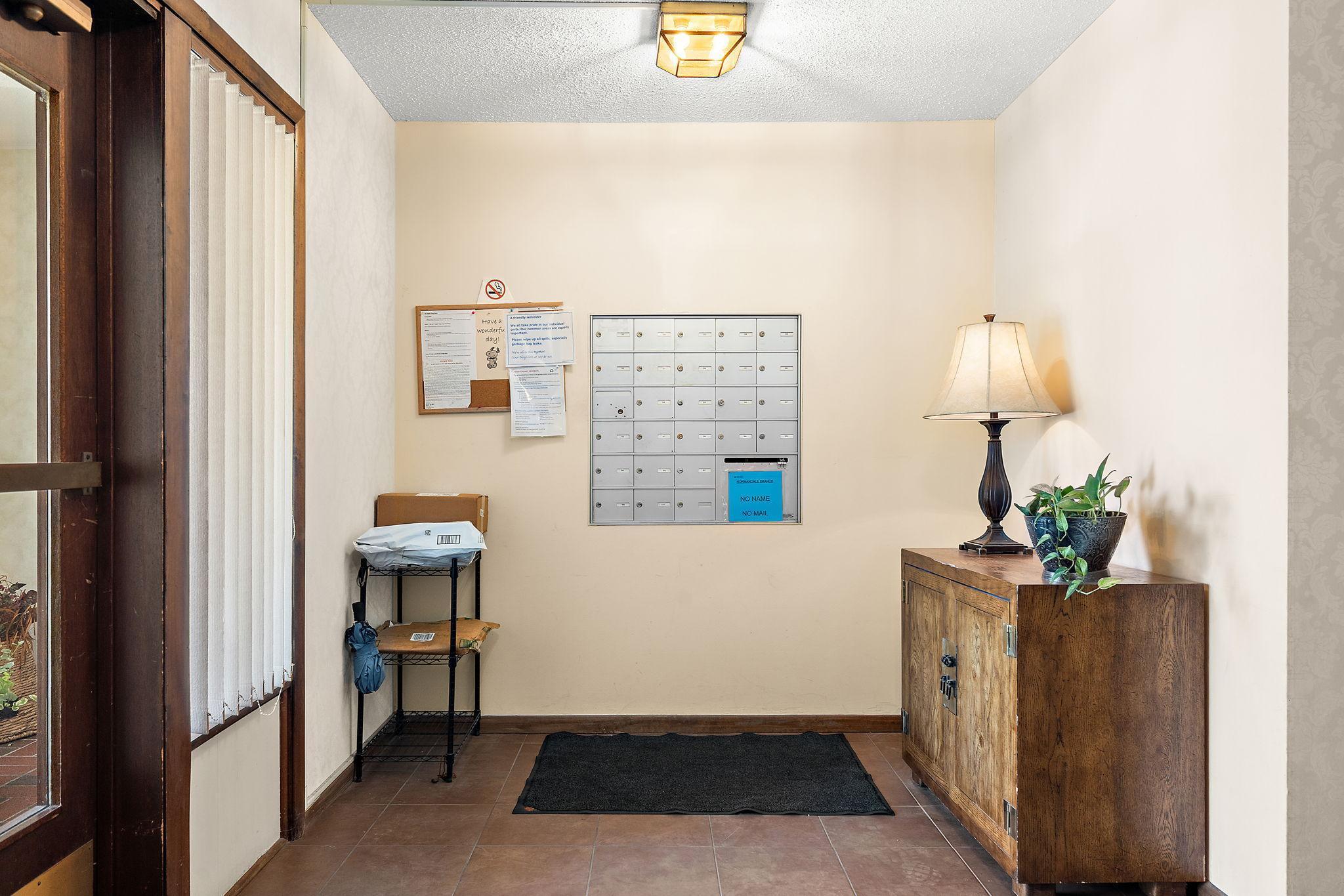 Mailbox Area in Front