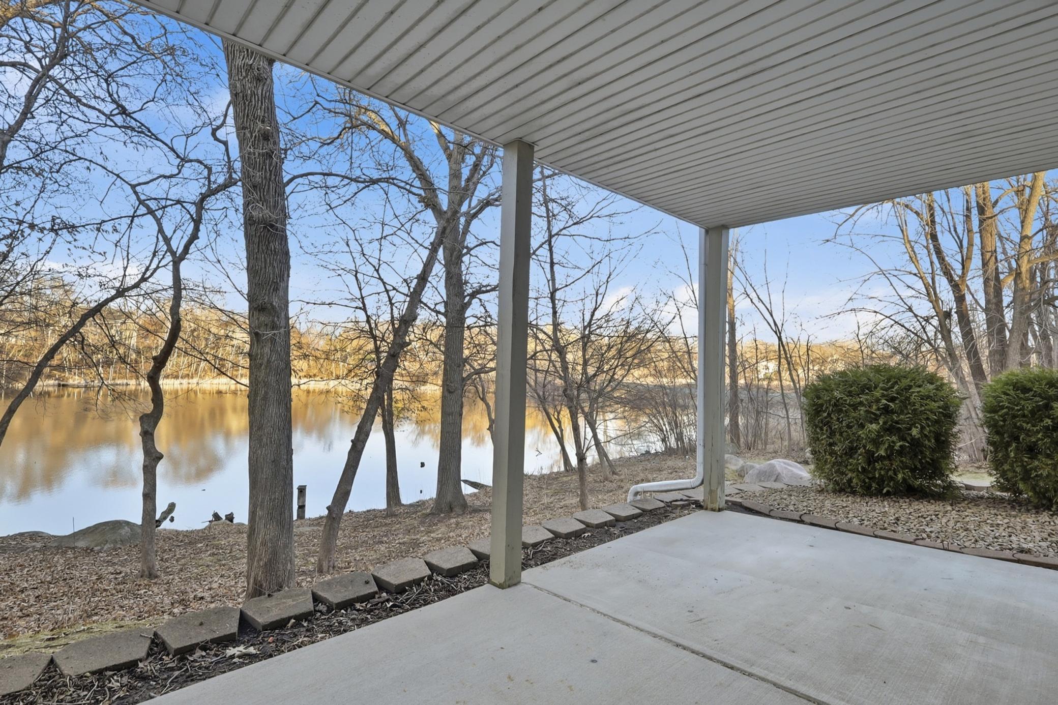 This 2nd patio out the back is covered and has great views.