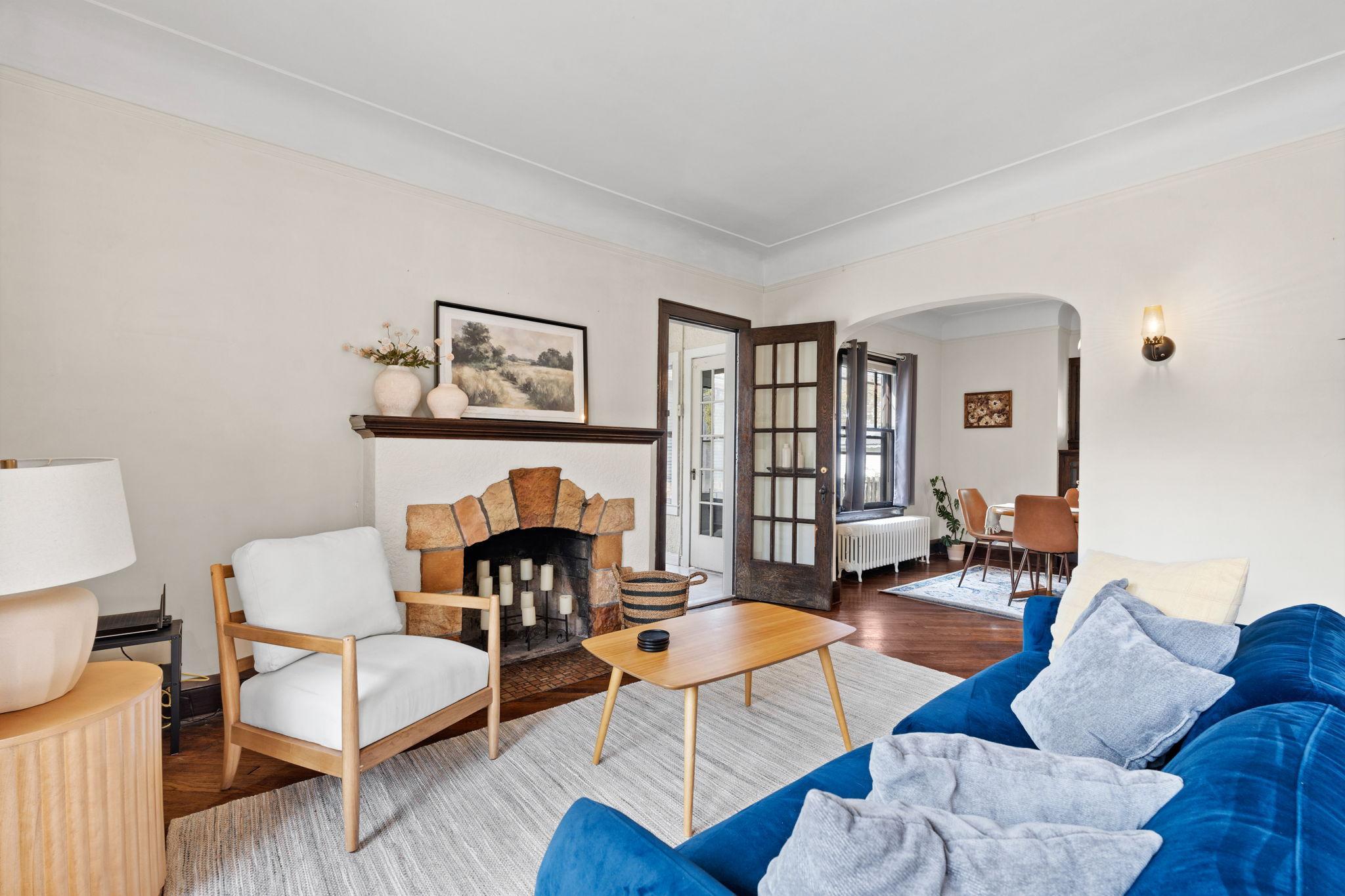 21-web-or-mls-3136 Dupont Ave S-21.jpg