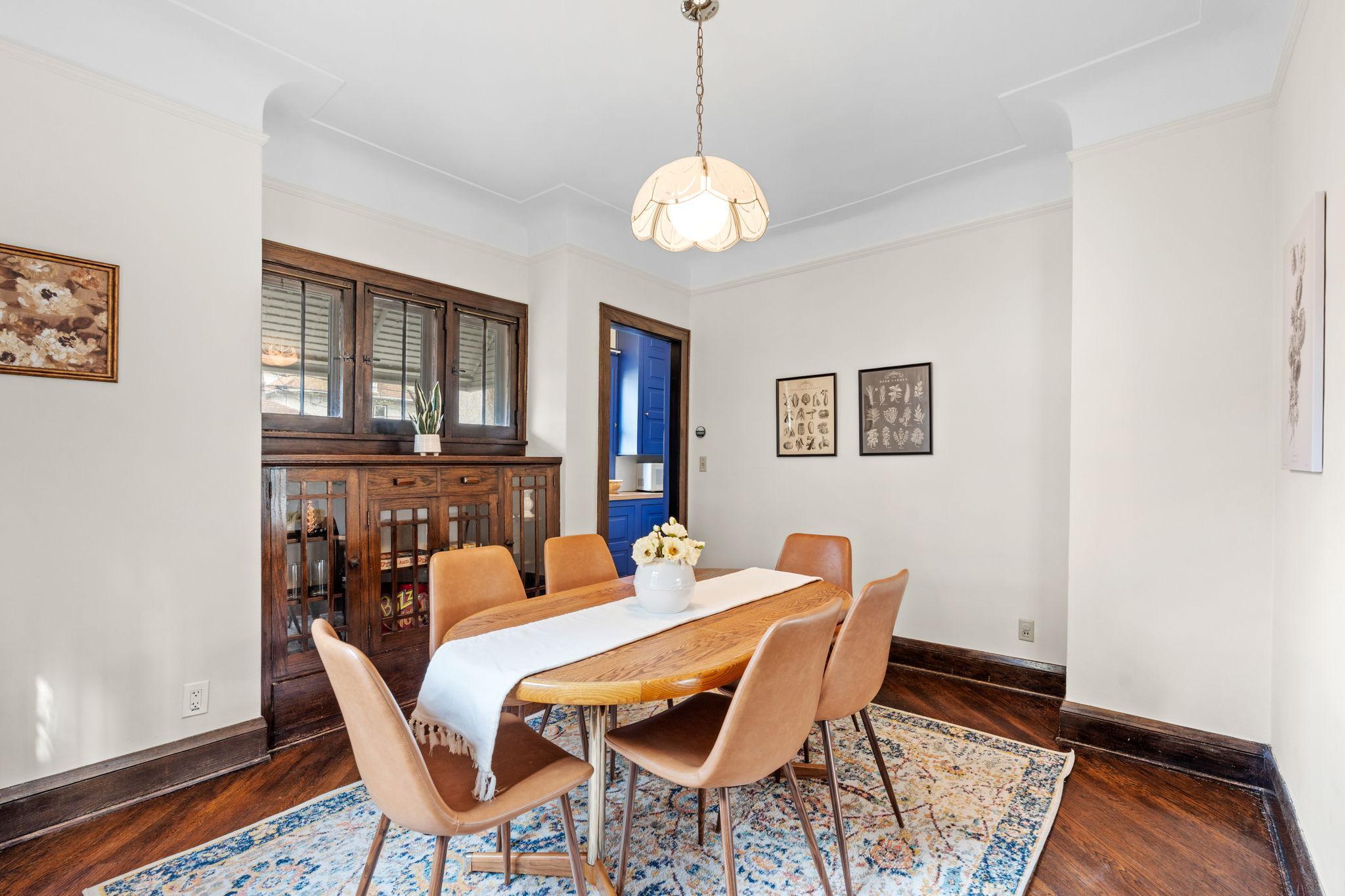 25-web-or-mls-3136 Dupont Ave S-25.jpg