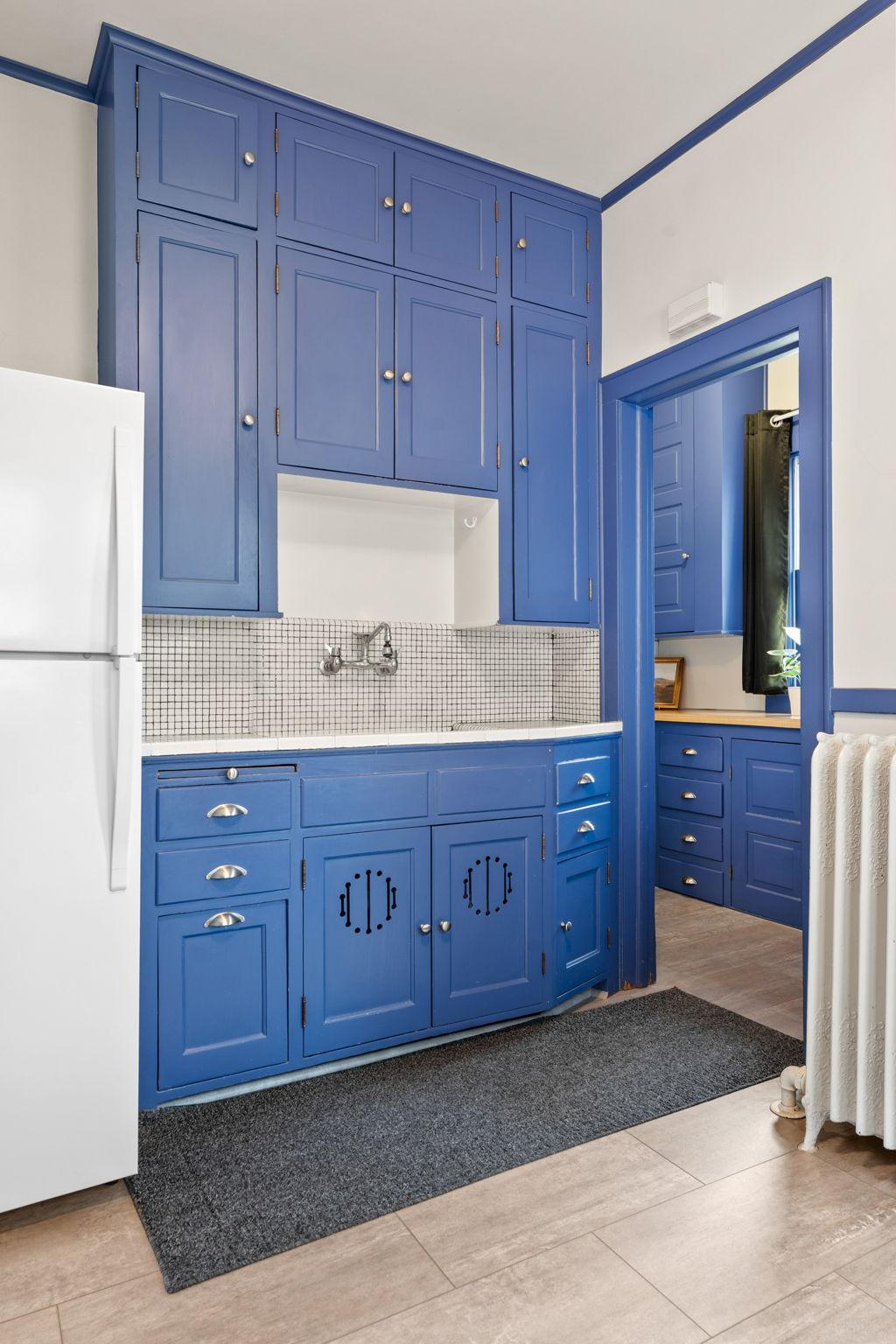 30-web-or-mls-3136 Dupont Ave S-30.jpg
