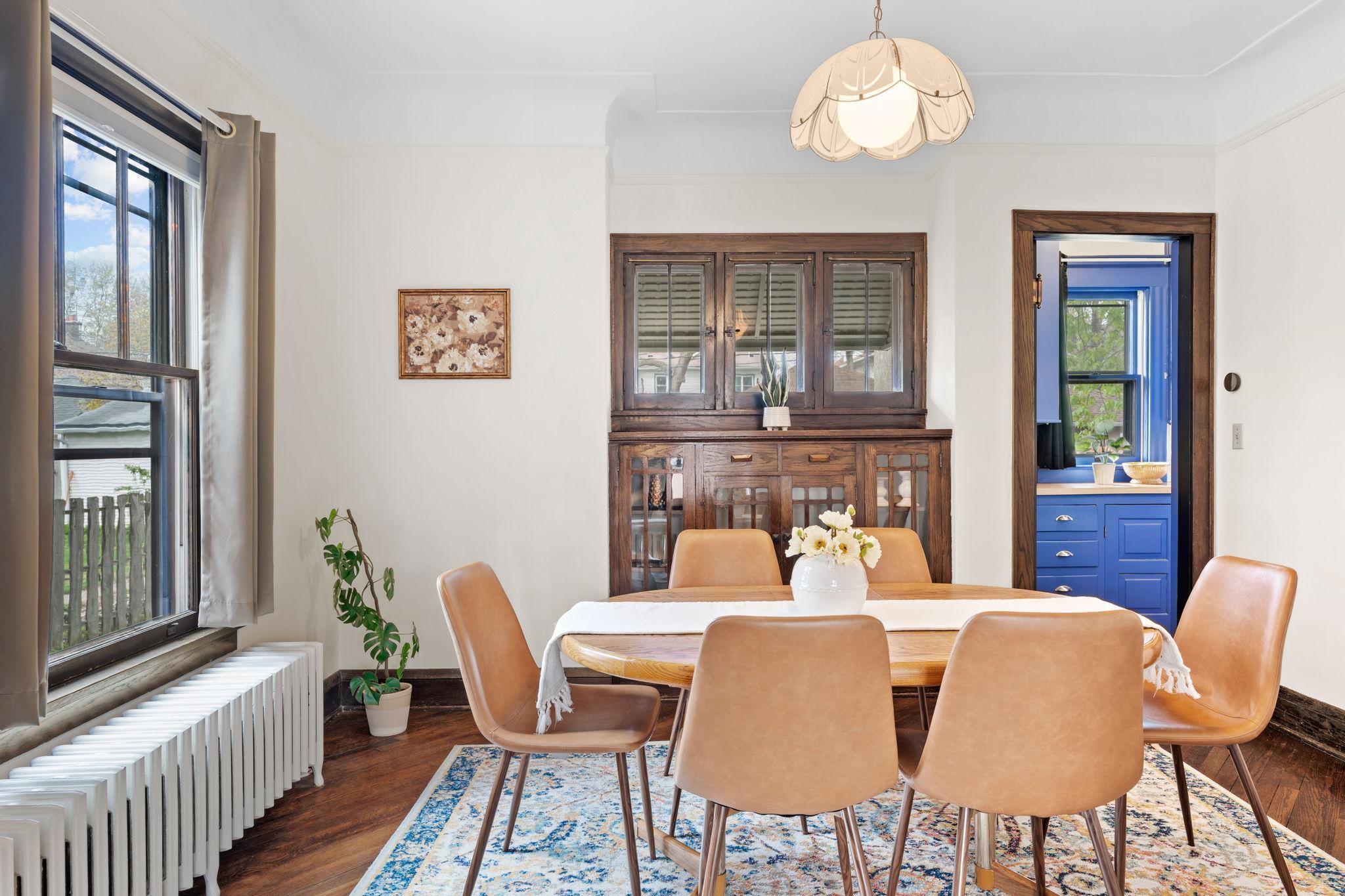 27-web-or-mls-3136 Dupont Ave S-27.jpg