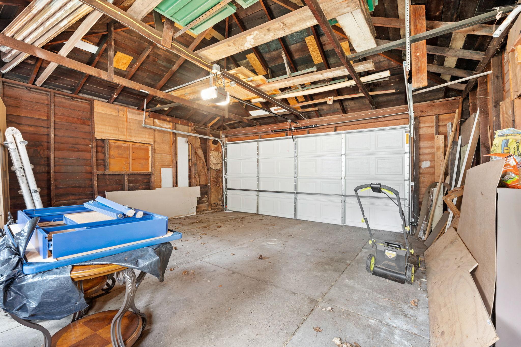 62-web-or-mls-3136 Dupont Ave S-62.jpg