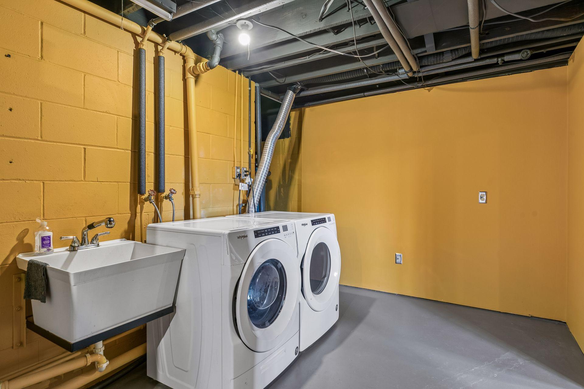 Basement Washer & Dryer