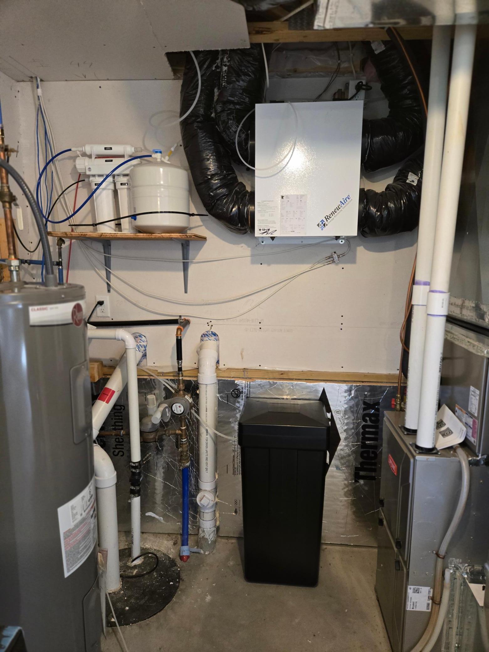 Water softener/water treatment system