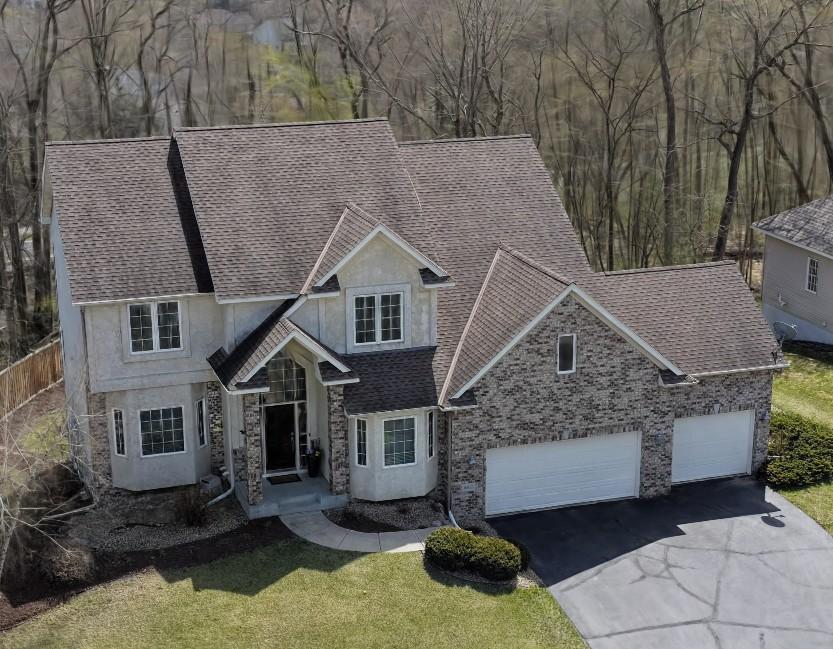 Welcome to 8813 Woodhill Drive