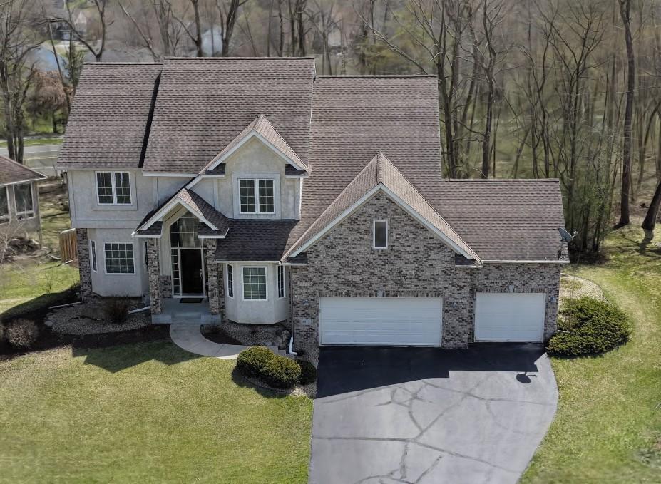 Welcome to 8813 Woodhill Drive