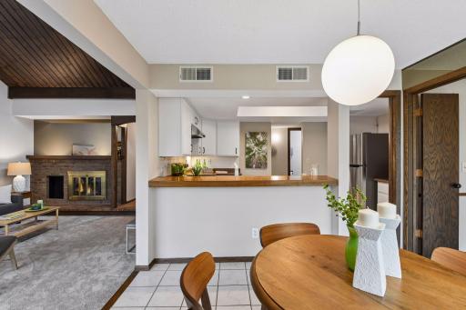 6115 Lincoln Drive, 353, Minneapolis, MN 55436