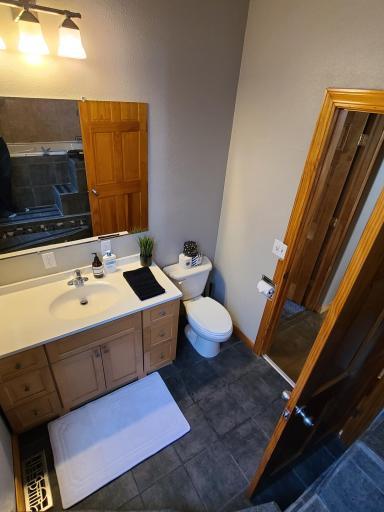 813 10th Street N, Fargo, ND 58102