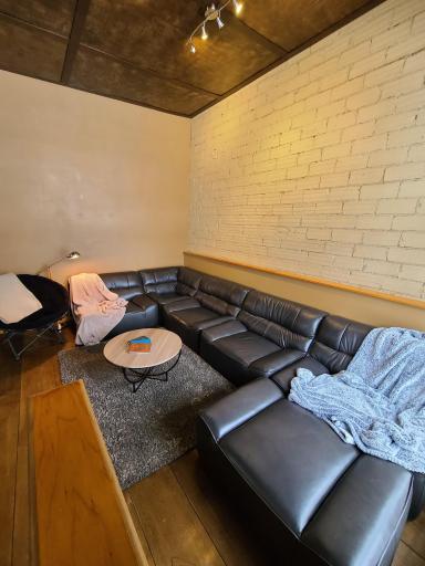 813 10th Street N, Fargo, ND 58102