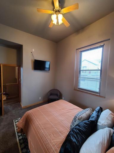 813 10th Street N, Fargo, ND 58102