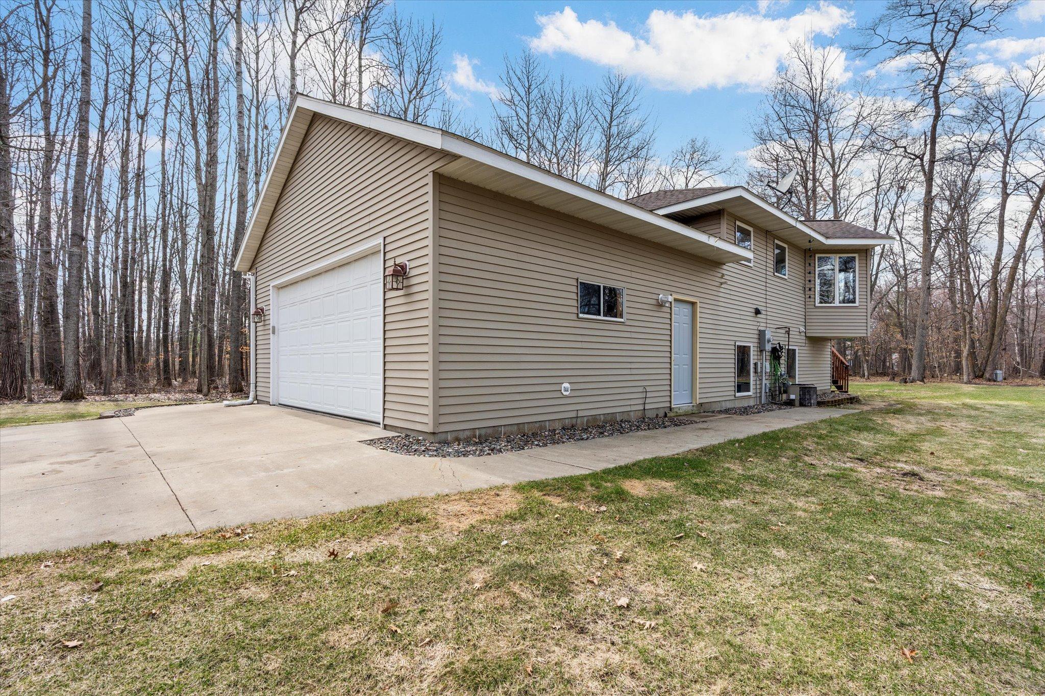Side entry to garage