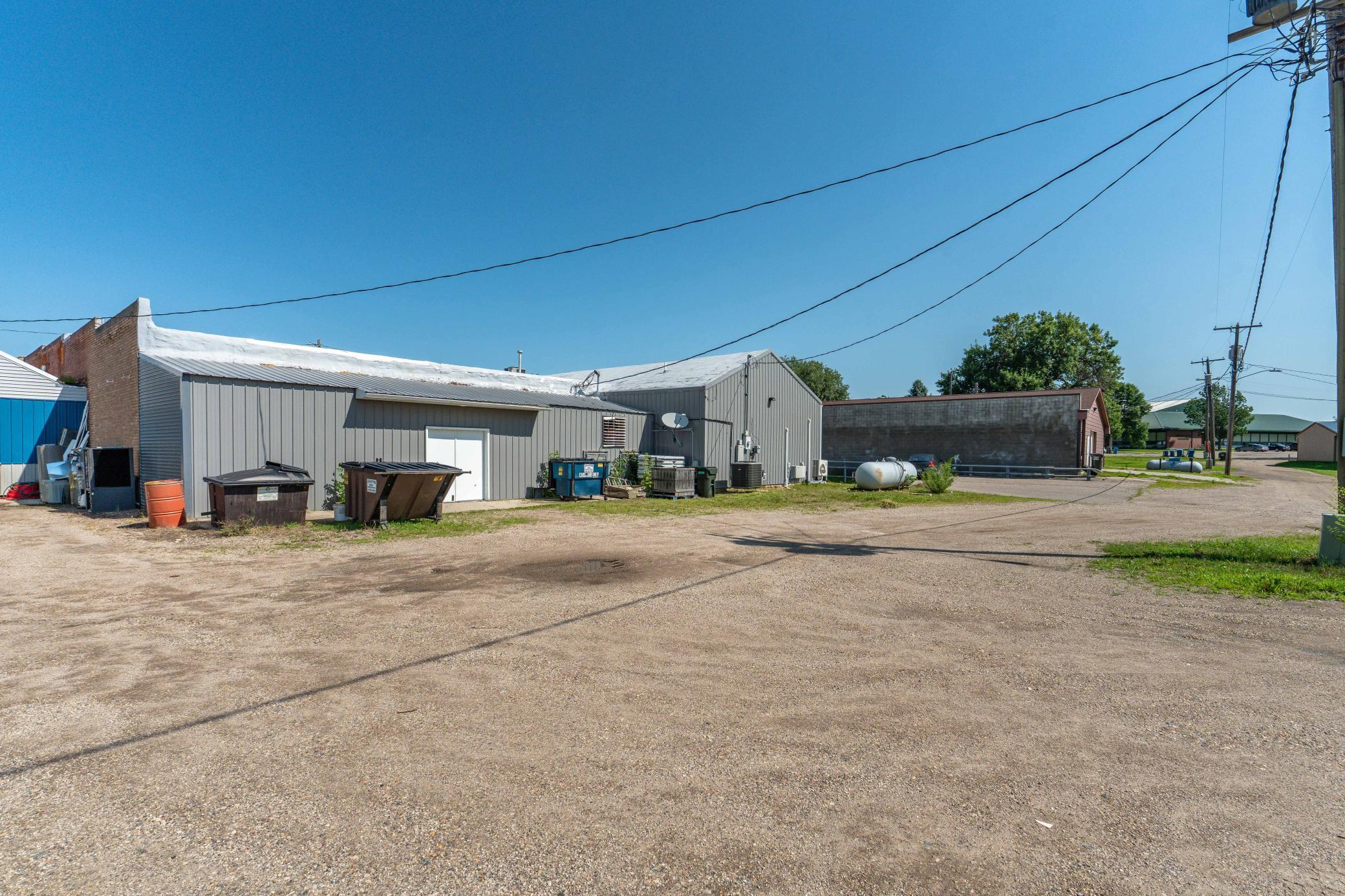 117 Main Ave W Hoffman-116.jpg