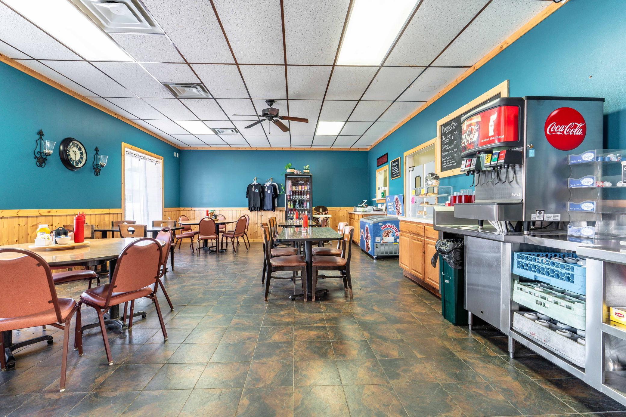 Bold and Sweet Cafe