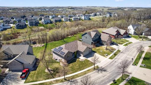 6389 Summit Pointe Road NW, Rochester, MN 55901