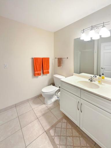 1350 Douglas Drive N, 110, Minneapolis, MN 55422