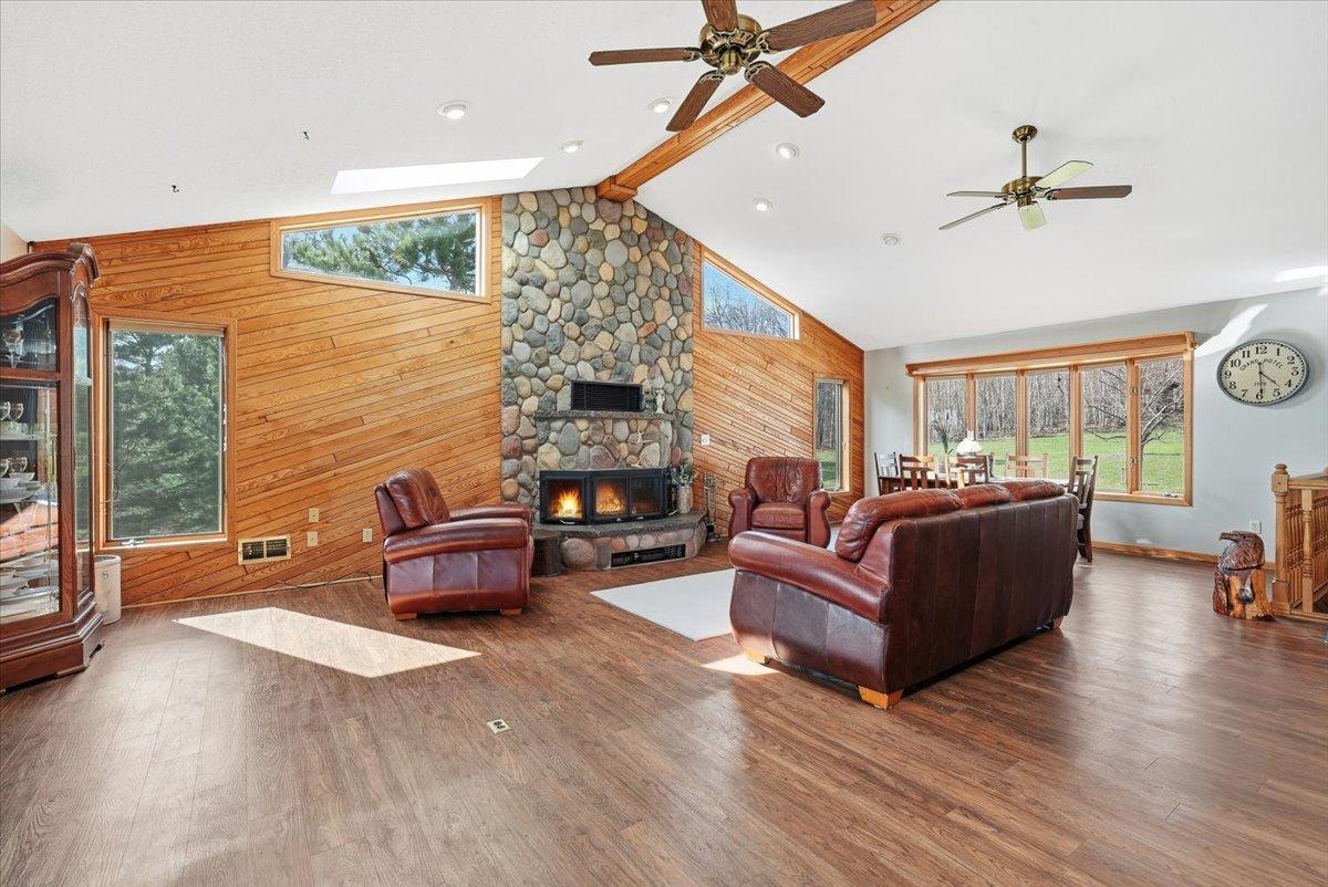 04-4179 Green Trail-4.jpg