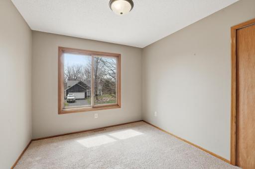1057 Tamarack Lane, Lino Lakes, MN 55014