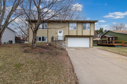 1057 Tamarack Lane, Lino Lakes, MN 55014